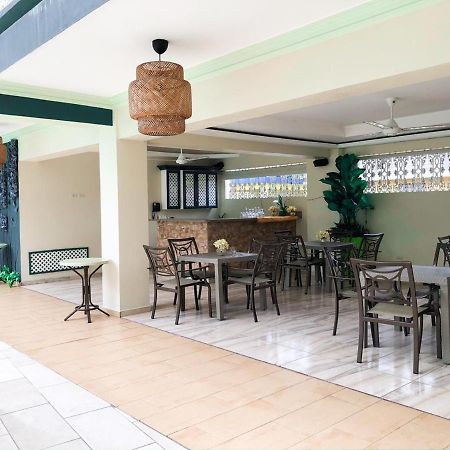 Hotel Sinai Nagua Exteriör bild