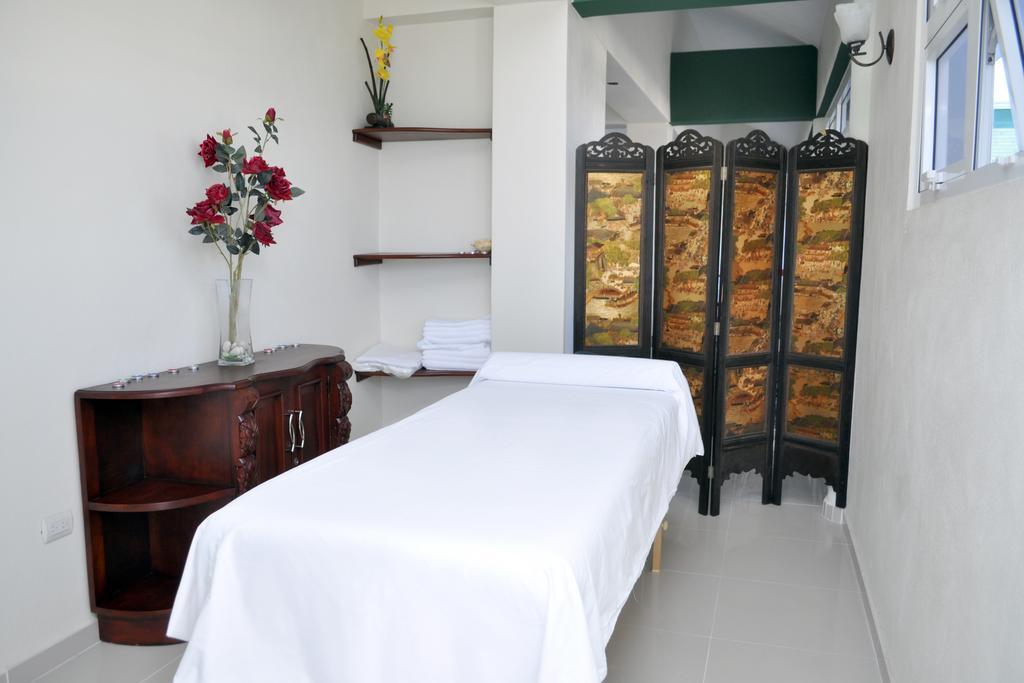Hotel Sinai Nagua Exteriör bild