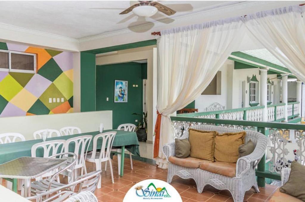Hotel Sinai Nagua Exteriör bild