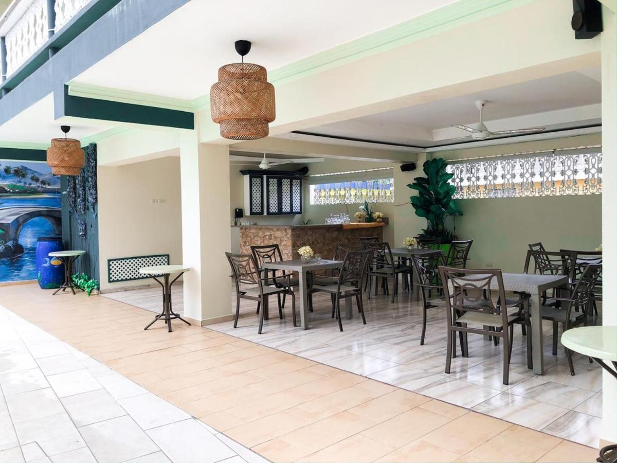 Hotel Sinai Nagua Exteriör bild
